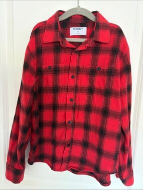 Boys Old Navy Flannel Plaid Button Down Size Medium (8)
